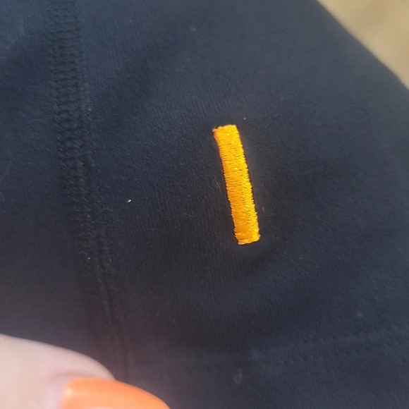 Lucy black turquoise powermax Capri workout leggings medium - Picture 5 of 6